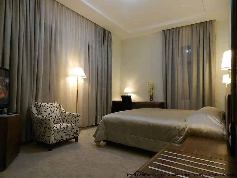 Boutique Hotel Kotoni ティラナ