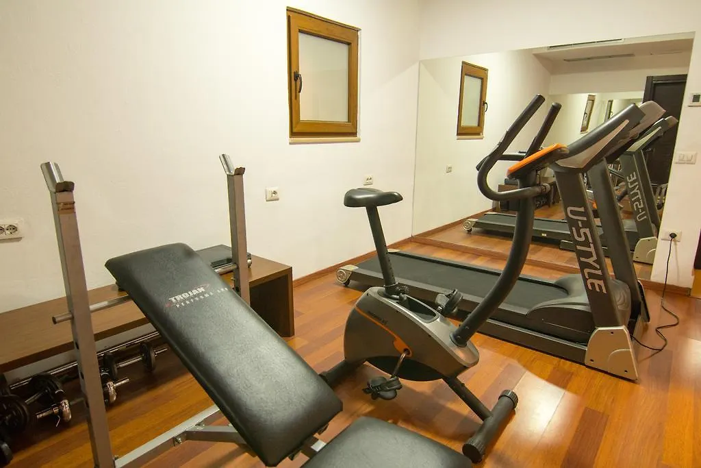 Boutique Hotel Kotoni Tirana 4*,
